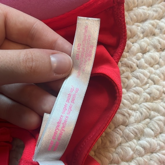 Pink push up bra - Picture 3 of 4